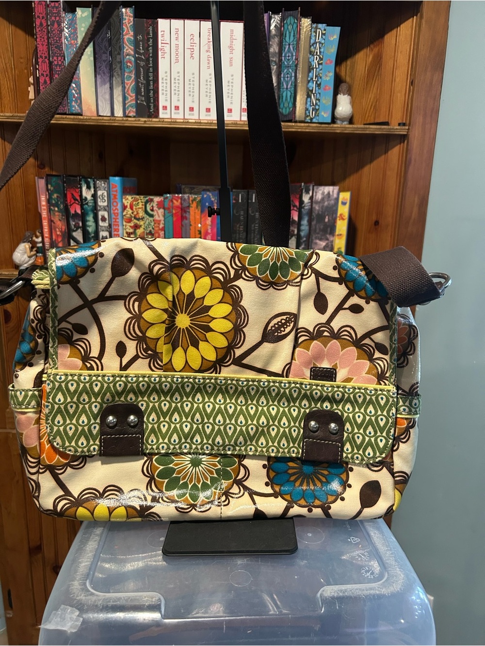 Fossil Floral Canvas Crossbody Messenger Bag in Cream, Yellow, Green, Blue, Pink